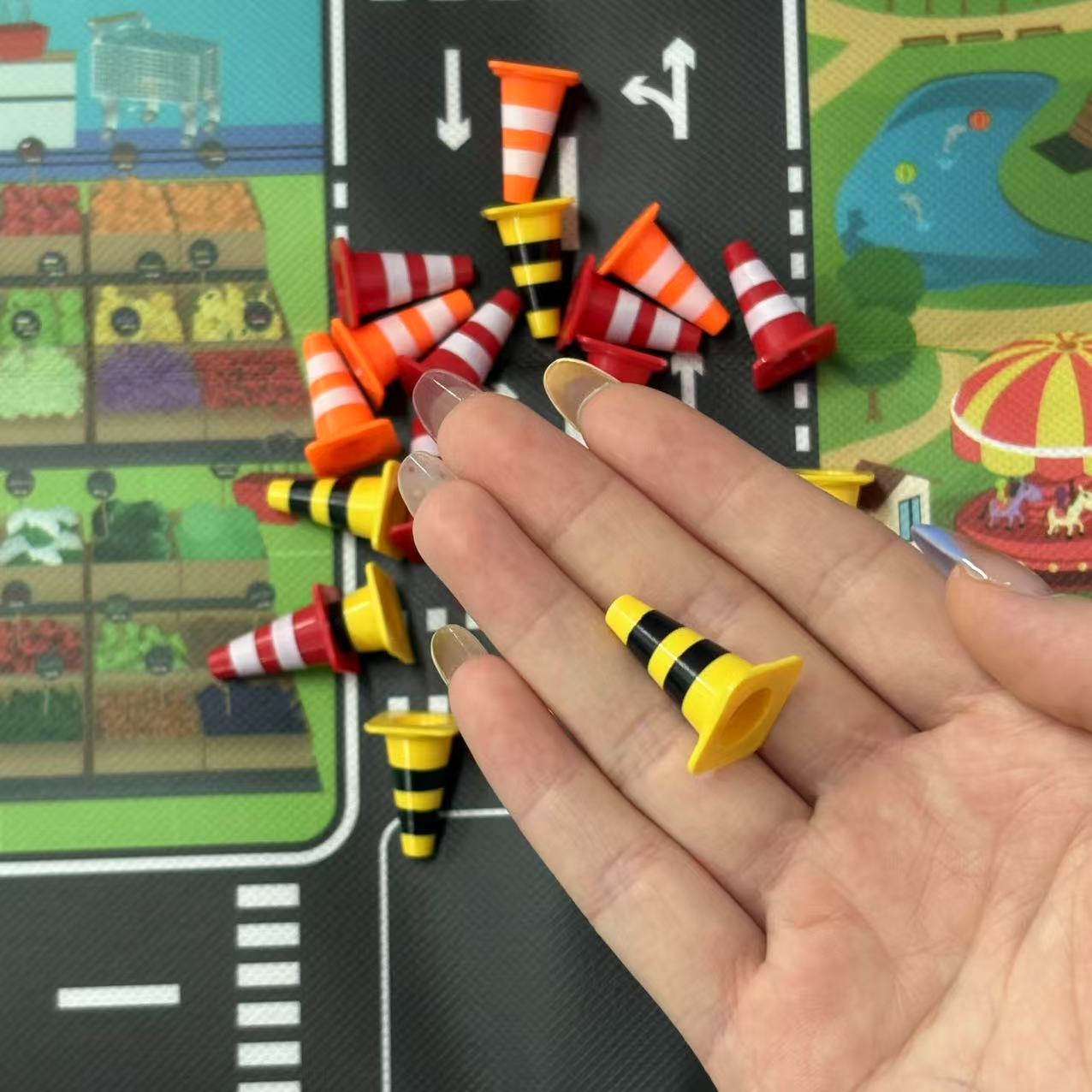 Mini-Verkehrsschilder & Straße – Free Educational Games For Kids Bewertung und Preis